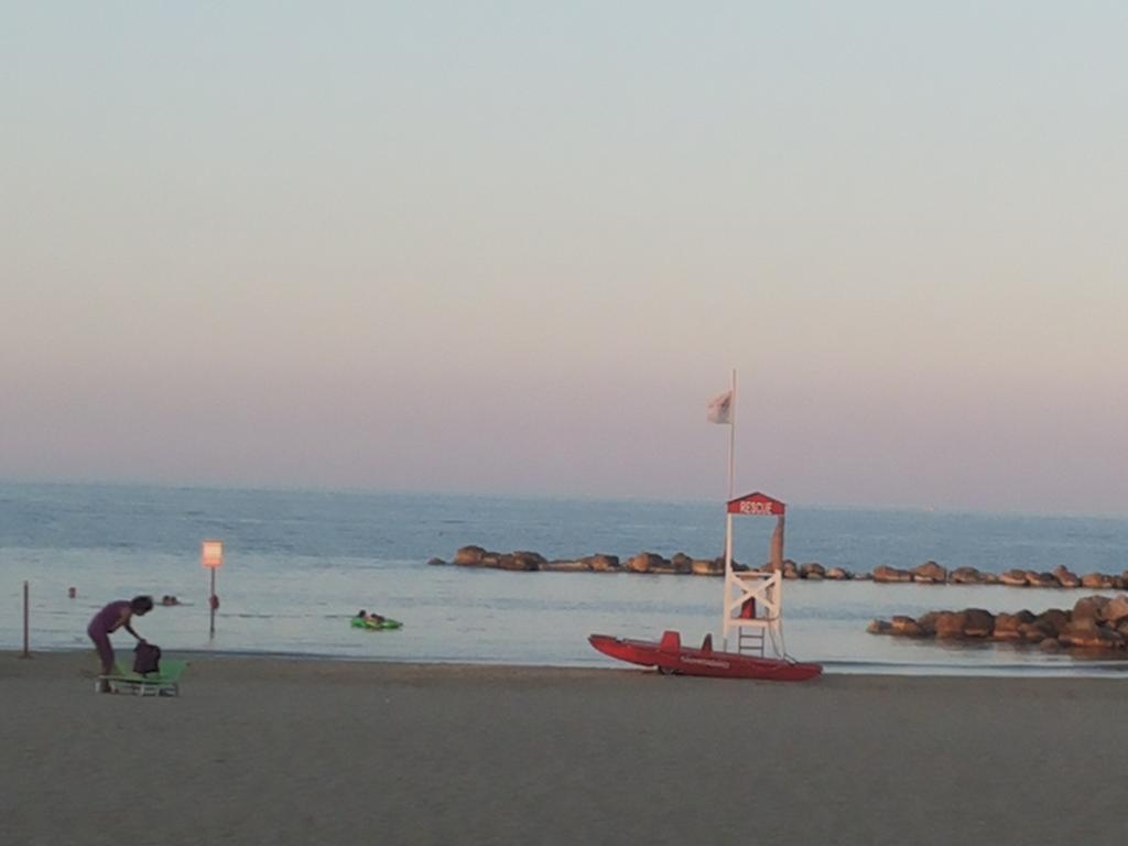 Mediterranea Sea House Montesilvano Marina Екстериор снимка