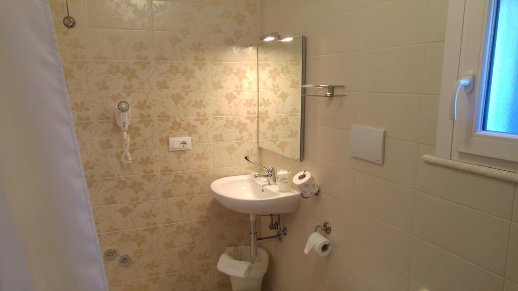 Mediterranea Sea House Montesilvano Marina Стая снимка
