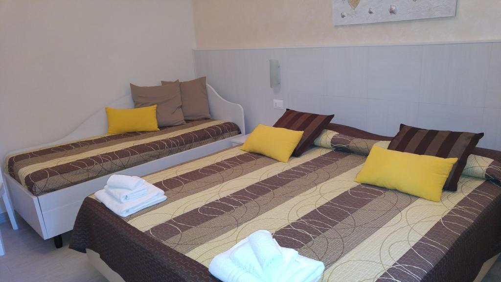 Mediterranea Sea House Montesilvano Marina Екстериор снимка